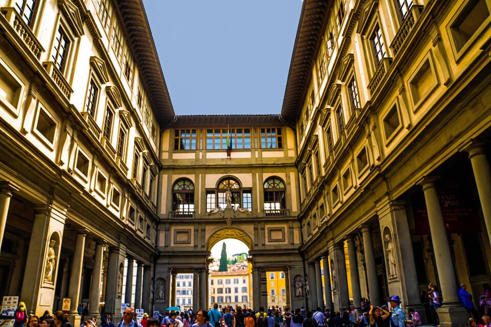 Uffizi Art Gallery: Discover Florence with a Day Tour